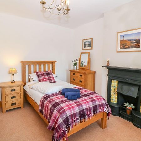 Вилла Morannedd Llanfairpwllgwyngyll Экстерьер фото